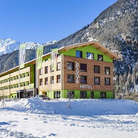 Explorer Oetztal ホテル ウムハウゼン